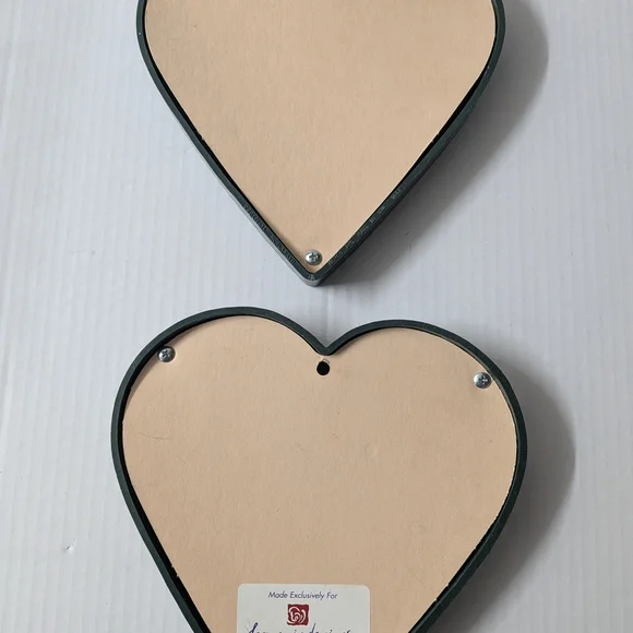 Heart-Shaped Bird Art Frames - Picture 2 of 2